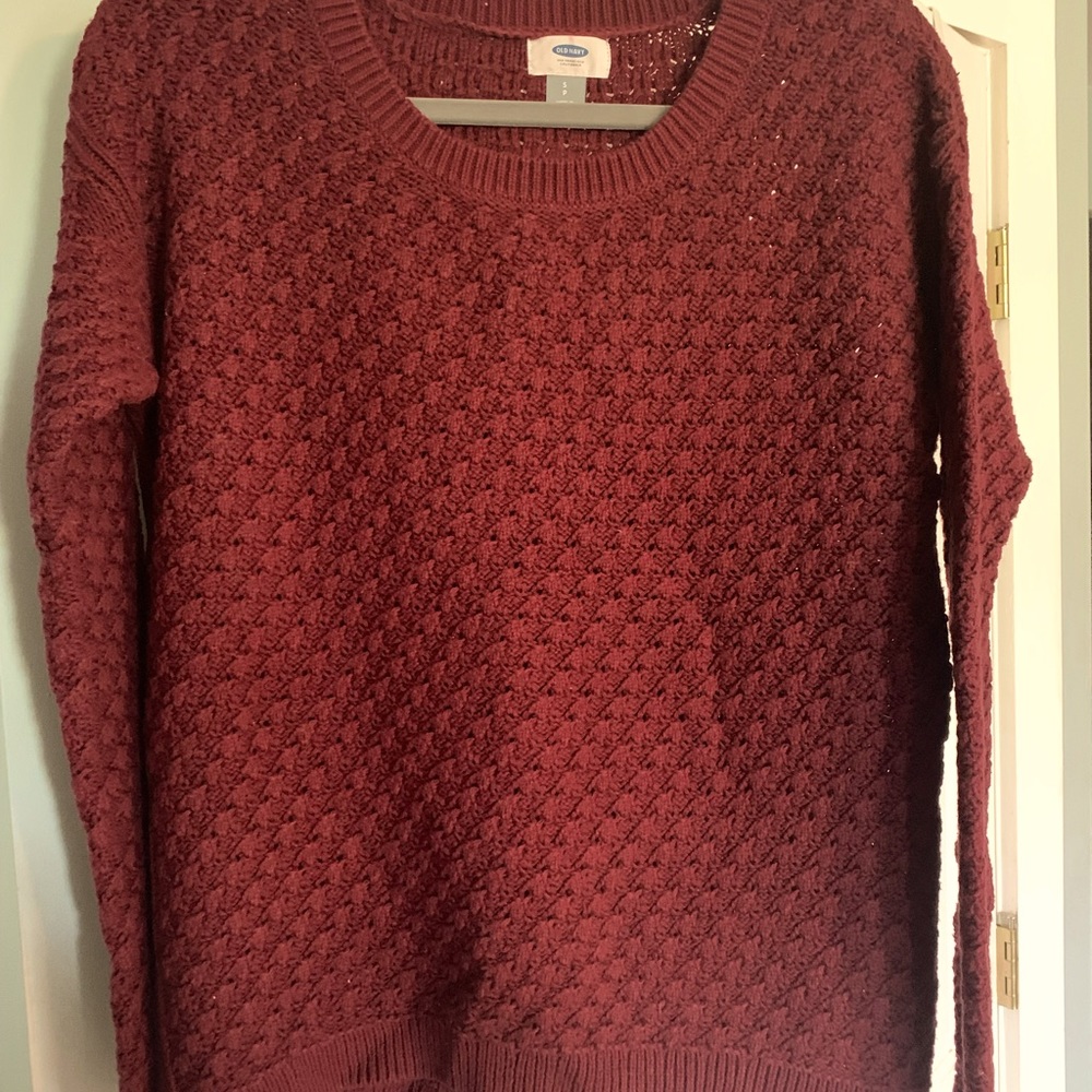 Burgundy sweater, size M. Old navy